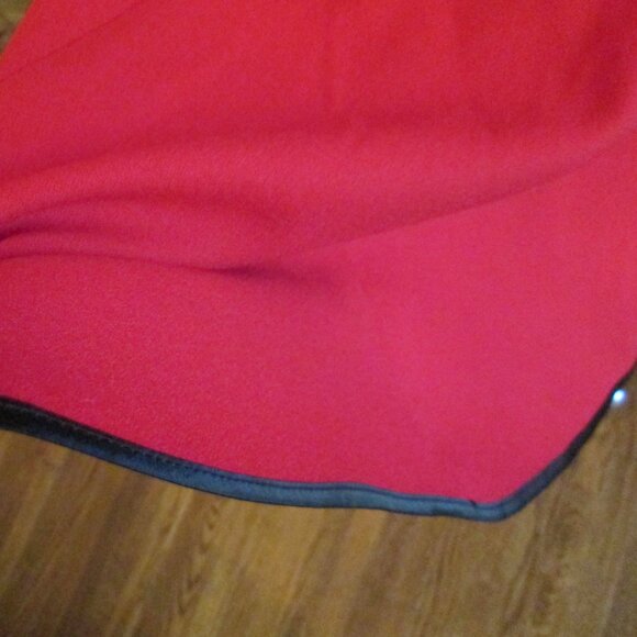 Red Light Wool Circle Skirt Black Trim Medium - Picture 6 of 6